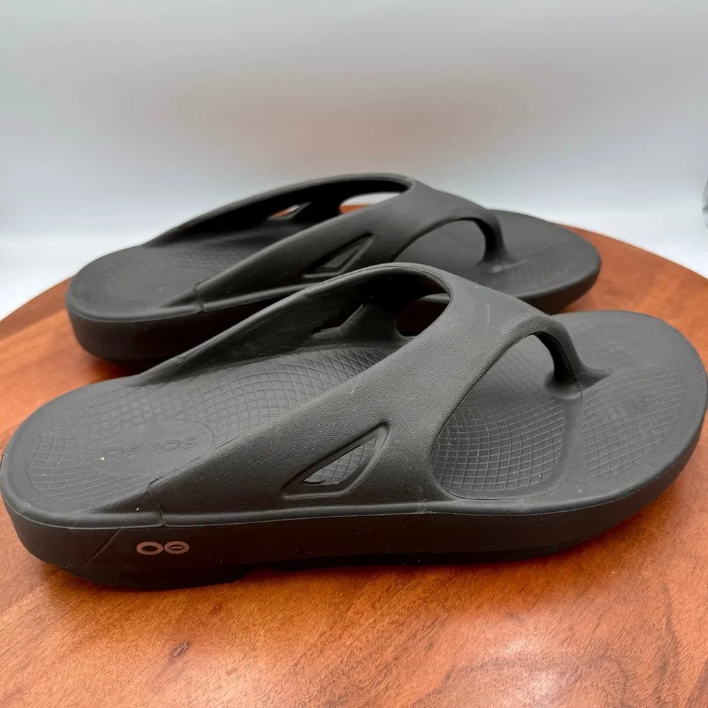 OOFOS OOriginal Black Recovery Thong Sandal Comfort Orthotic‎ Flip Flop M9/W11